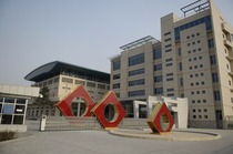 11学校 北京市十一学校标志