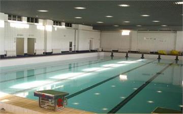 北京市立新学校游泳馆