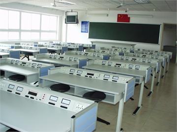 武汉外国语学校物理实验室