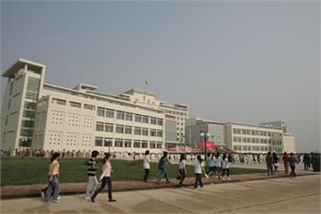 天津国土资源和房屋职业学院标志