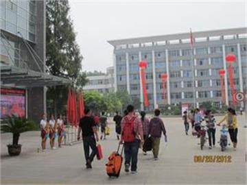 徐州经贸高等职业学校徐州经贸高等职业学校照片3