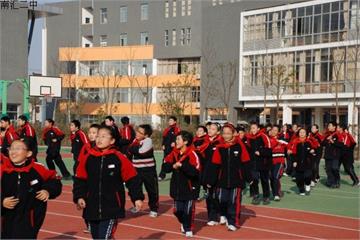 上海南汇区第二中学(南汇二中)上海南汇区第二中学(南汇二中)照片3