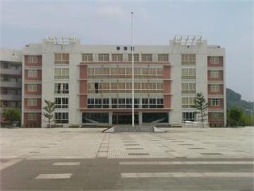广州市第二中学(广州二中初中部)广州市第二中学(广州二中初中部)照片2