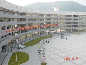 广州市第二中学(广州二中初中部)广州市第二中学(广州二中初中部)照片3