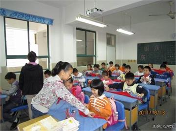 上海市宝山区第二中心小学上海市宝山区第二中心小学照片3