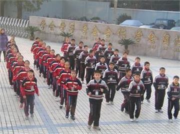 上海市松江二中（集团）初级中学上海市松江二中(集团)初级中学照片3