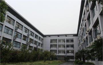 上海市民办上宝中学(初中)上海市民办上宝中学(初中)照片2