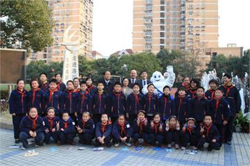上海市洛川学校照片